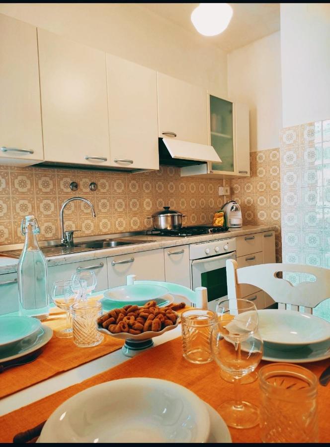 Appartamento Delizioso Con Terrazzo In Centro-Delicious Apartment With Terrace Sanremo Luaran gambar